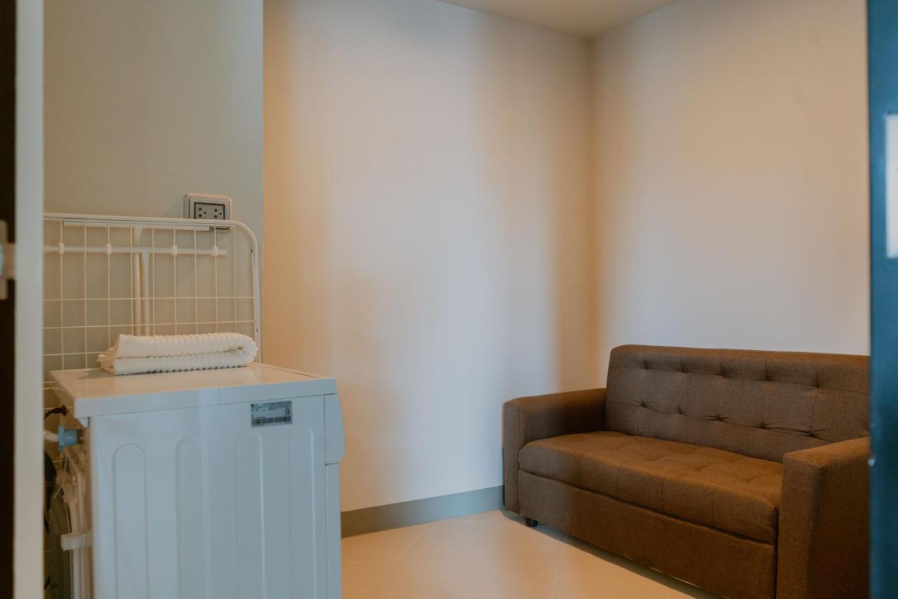 Uptown Parksuites Apartments Tower 2 Bgc By Ph Staycation Manila Exterior photo
