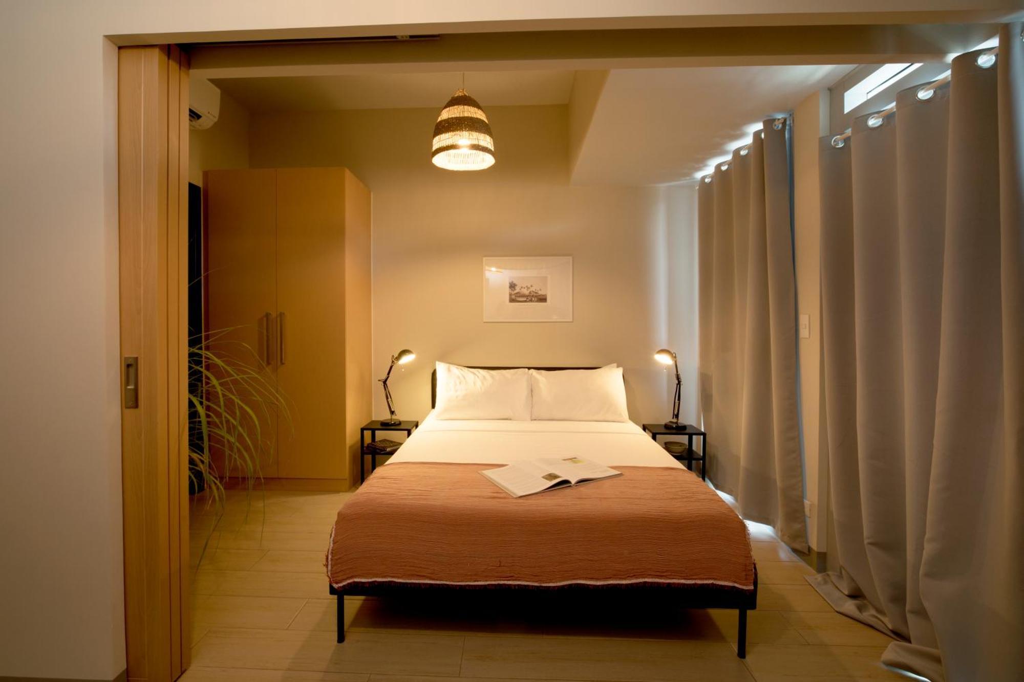 Uptown Parksuites Apartments Tower 2 Bgc By Ph Staycation Manila Exterior photo