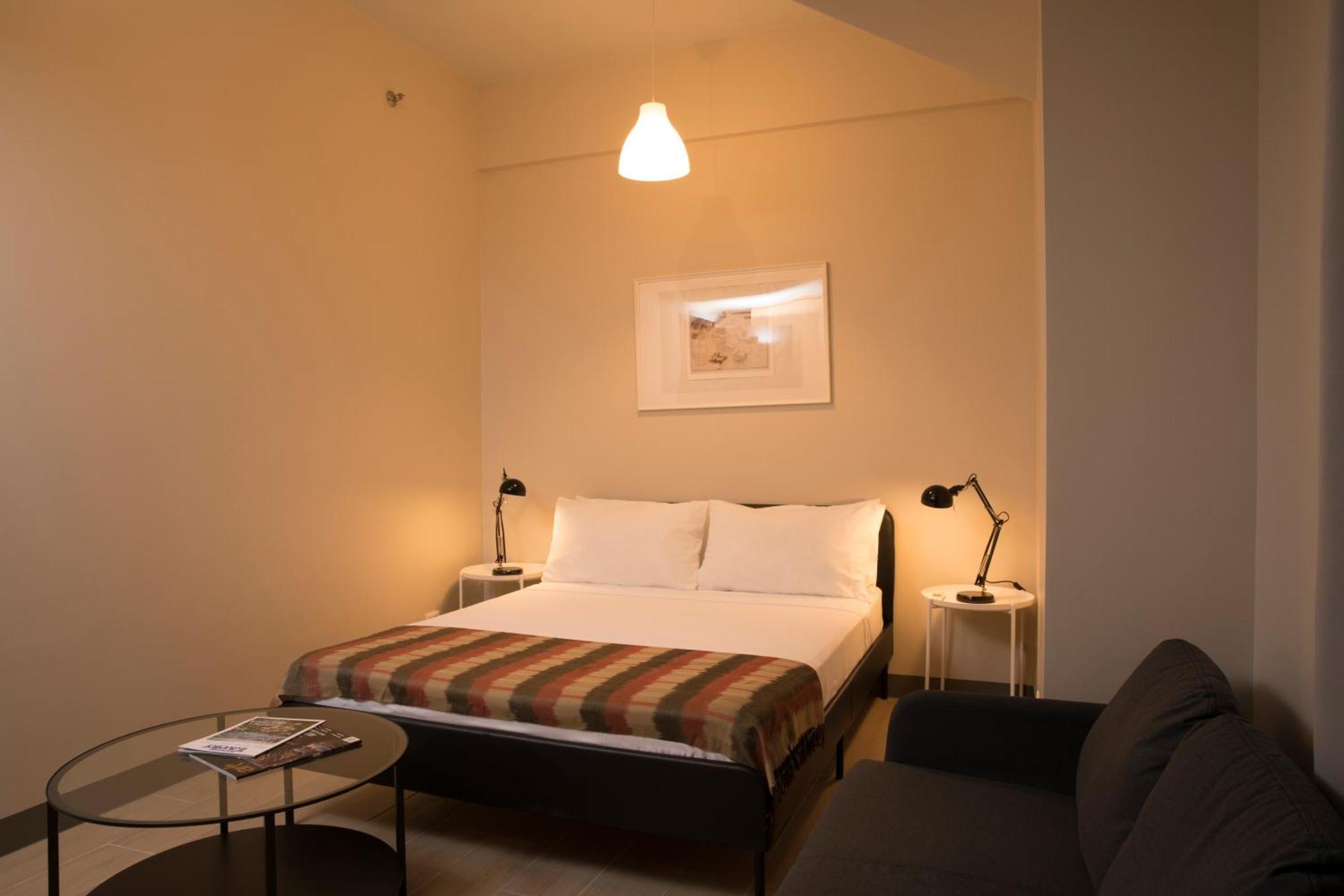 Uptown Parksuites Apartments Tower 2 Bgc By Ph Staycation Manila Exterior photo