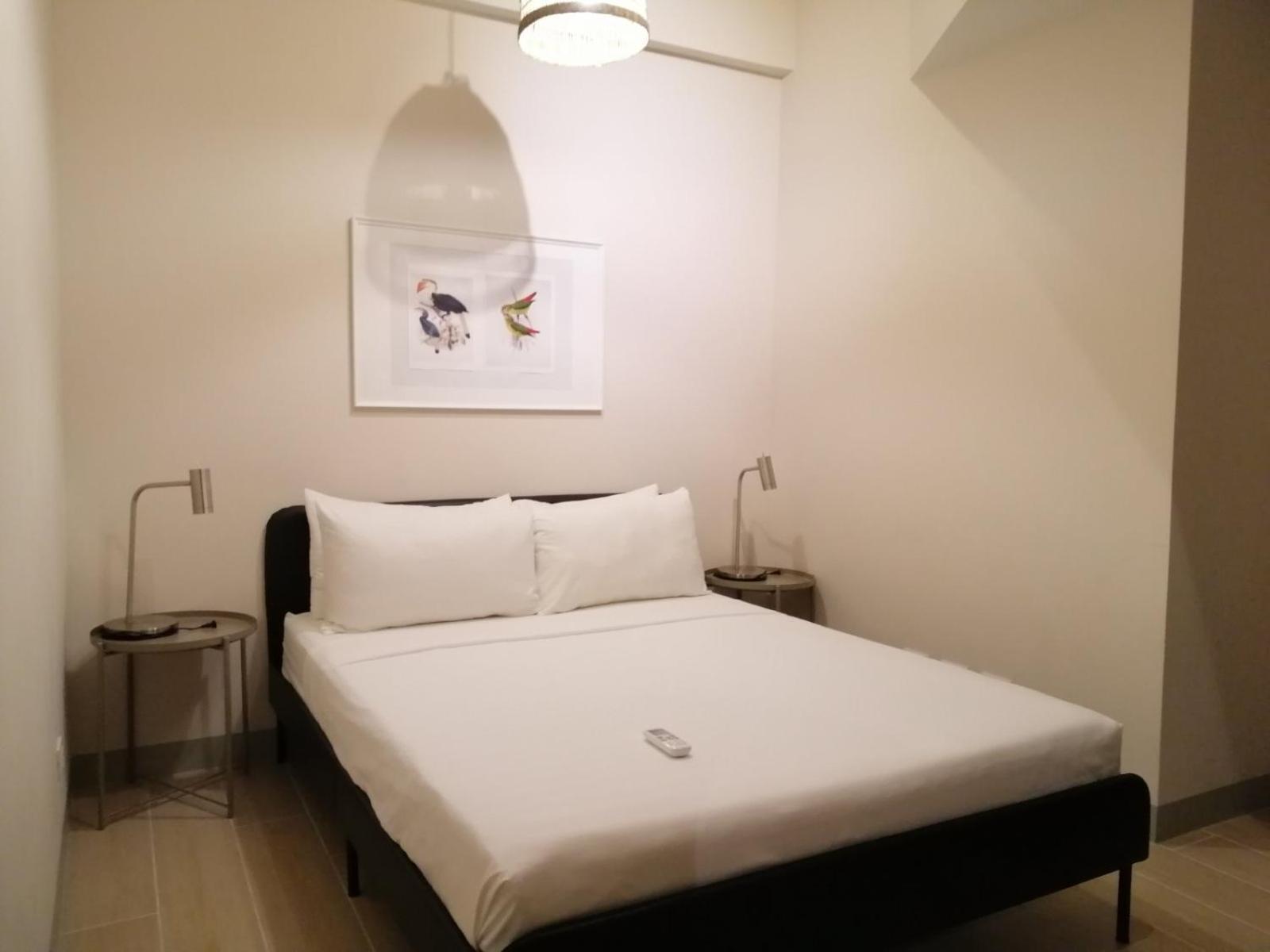 Uptown Parksuites Apartments Tower 2 Bgc By Ph Staycation Manila Exterior photo